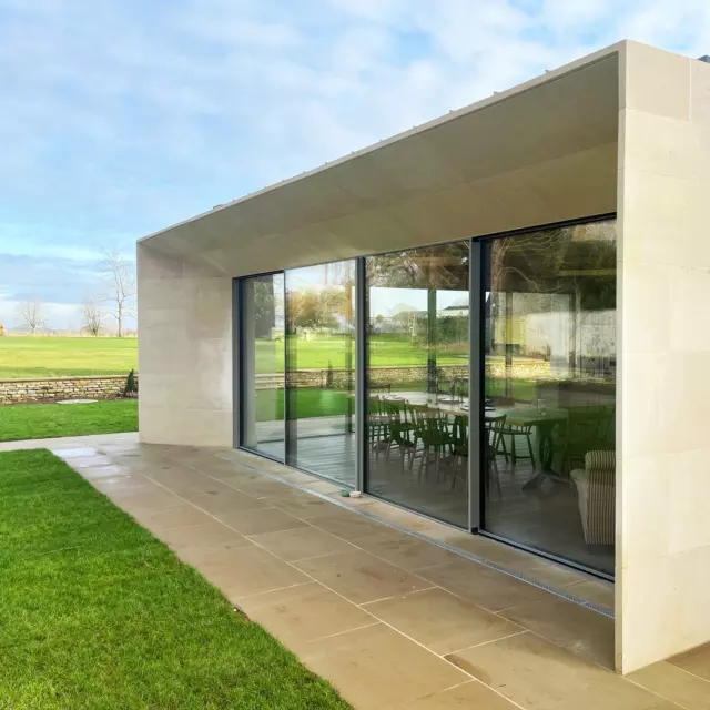 Preview of our Portland stone proscenium.
Crisp.

#portlandstone #crisp #view #wintersun #wintersky #preview #lightfilledspace #architecture #dreamhome #architectinoxford #proscenium #glassandstone #glassandlight